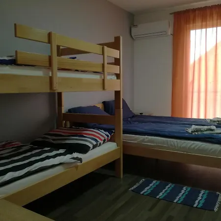 Hostel A24 Assistance Backa Topola